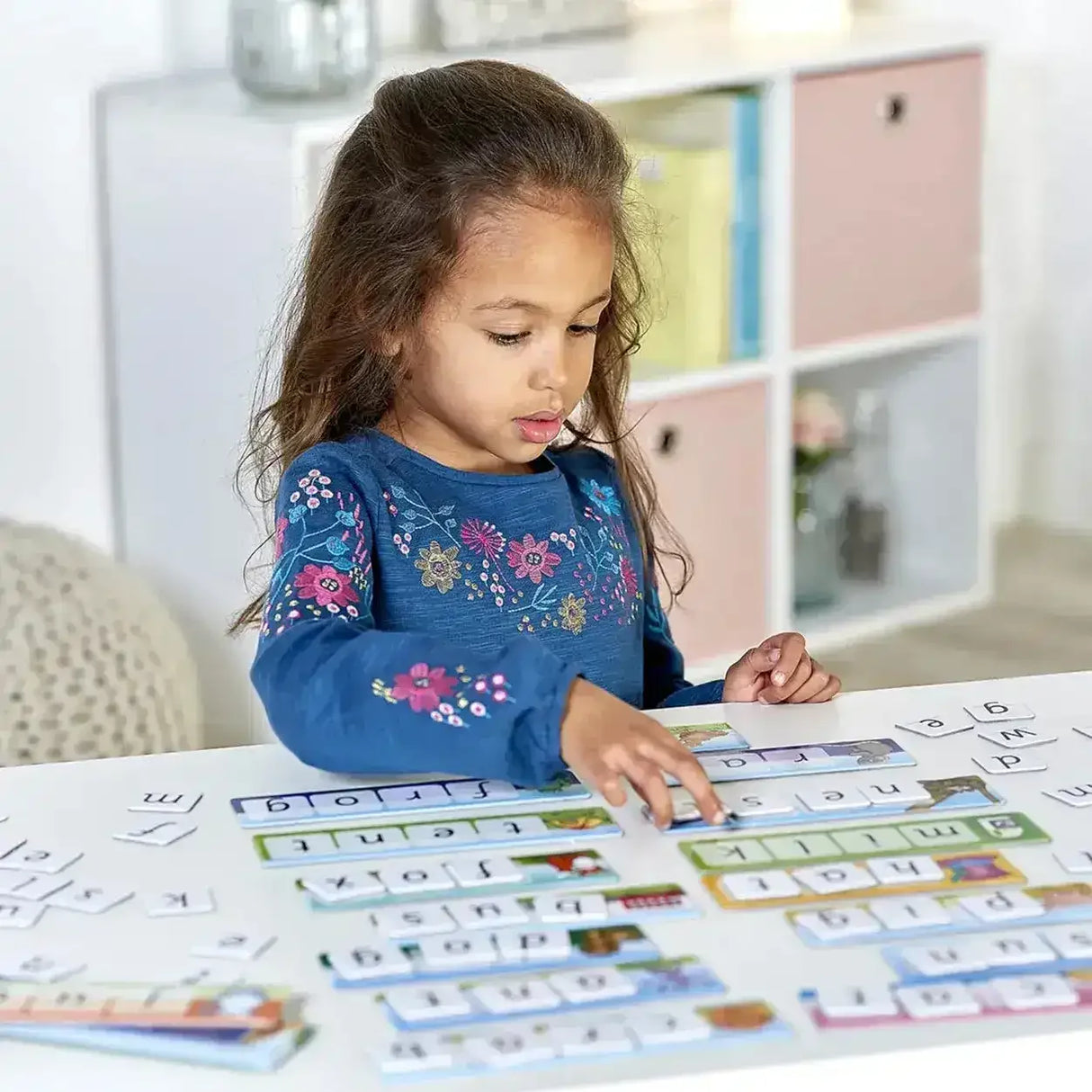 Orchard Toys | Match and Spell Game