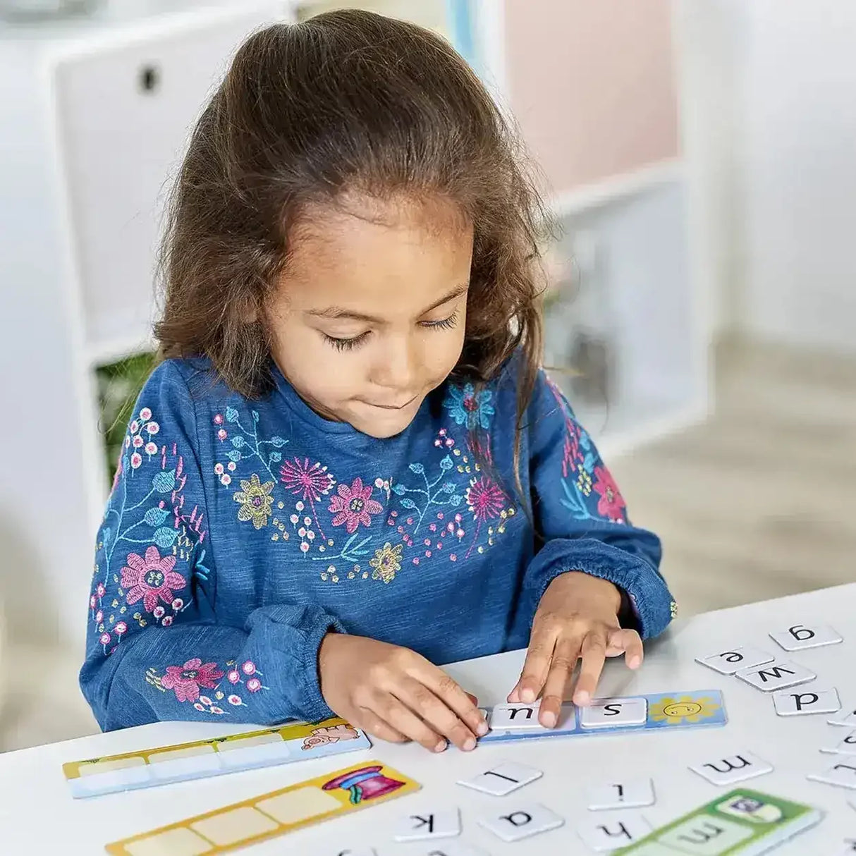 Orchard Toys | Match and Spell Game