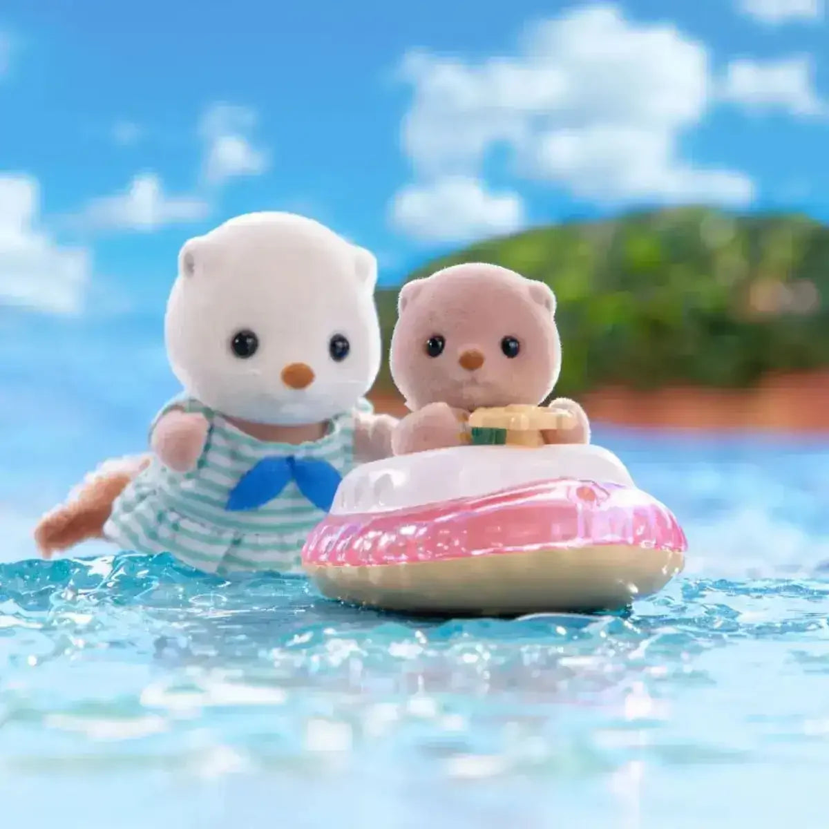 Sylvanian Families | Sea Otter Sisters | Splashy Snorkel Set