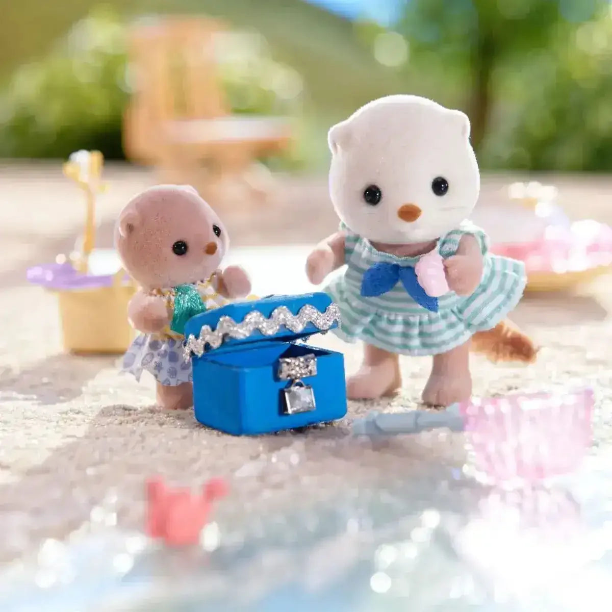 Sylvanian Families | Sea Otter Sisters | Splashy Snorkel Set