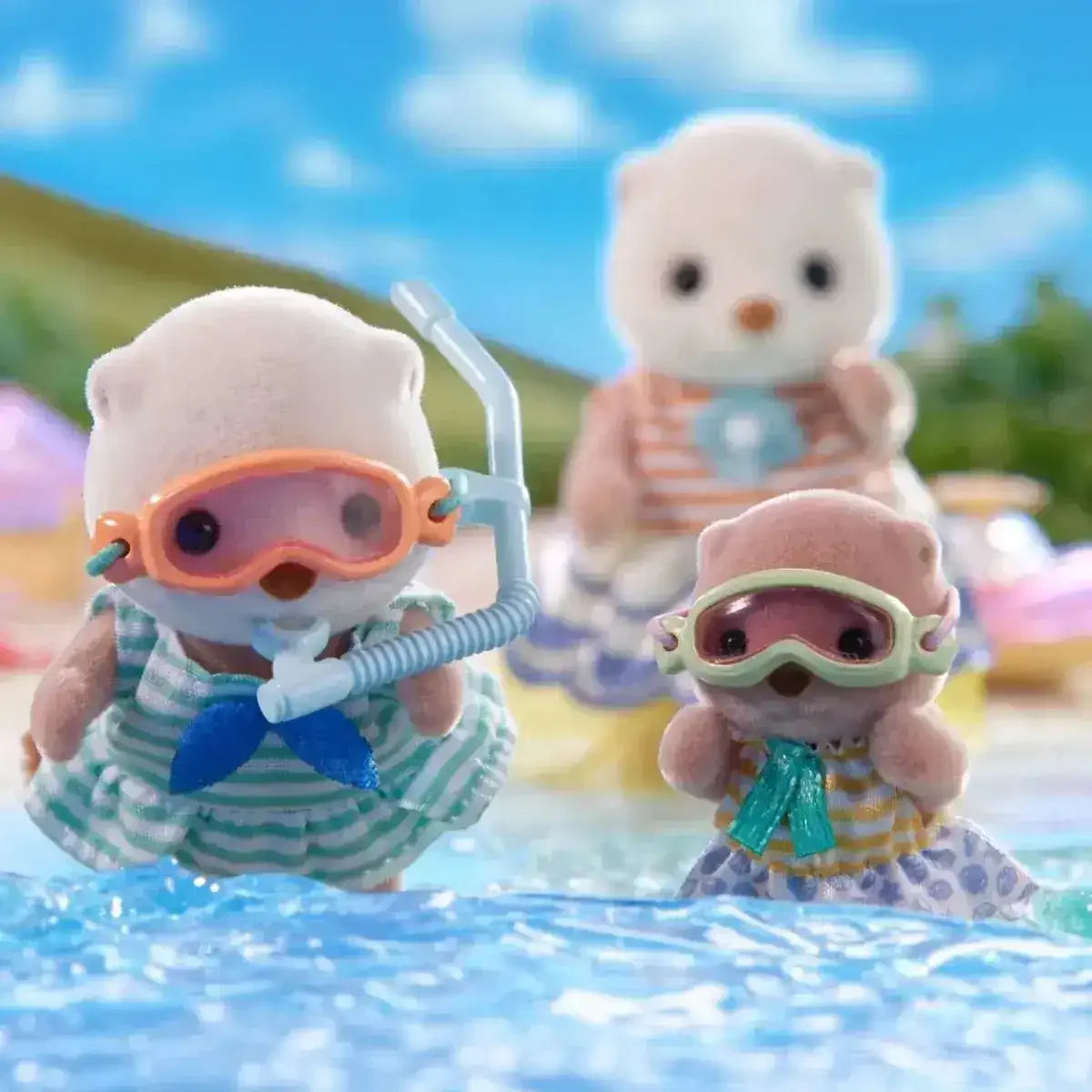 Sylvanian Families | Sea Otter Sisters | Splashy Snorkel Set
