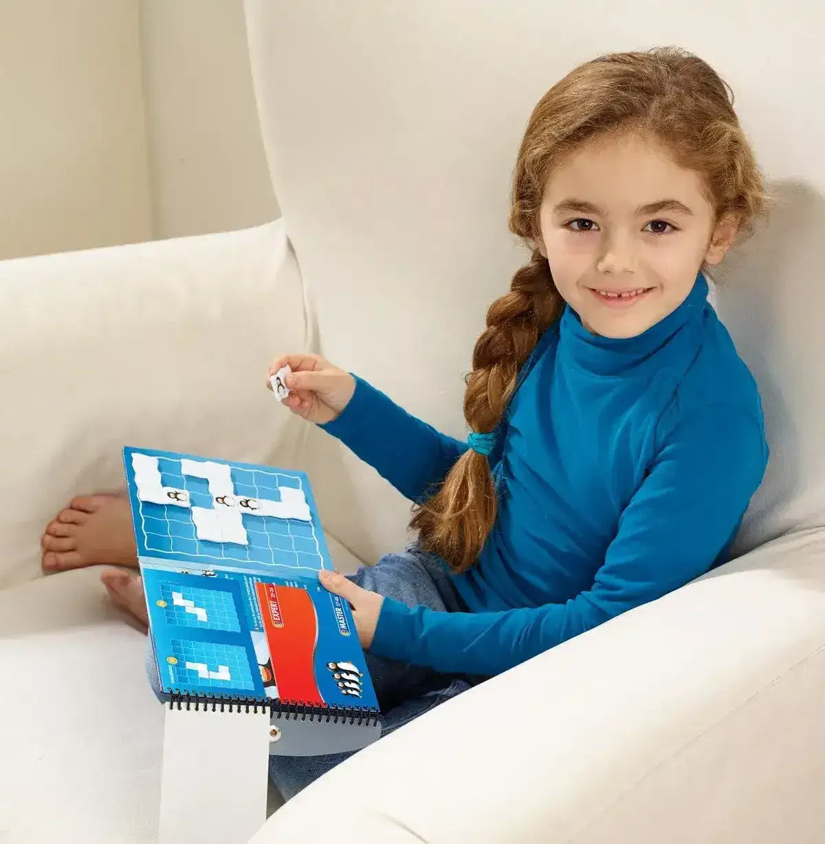 Smart Games | Magnetic | Penguins Parade - Toybox Tales