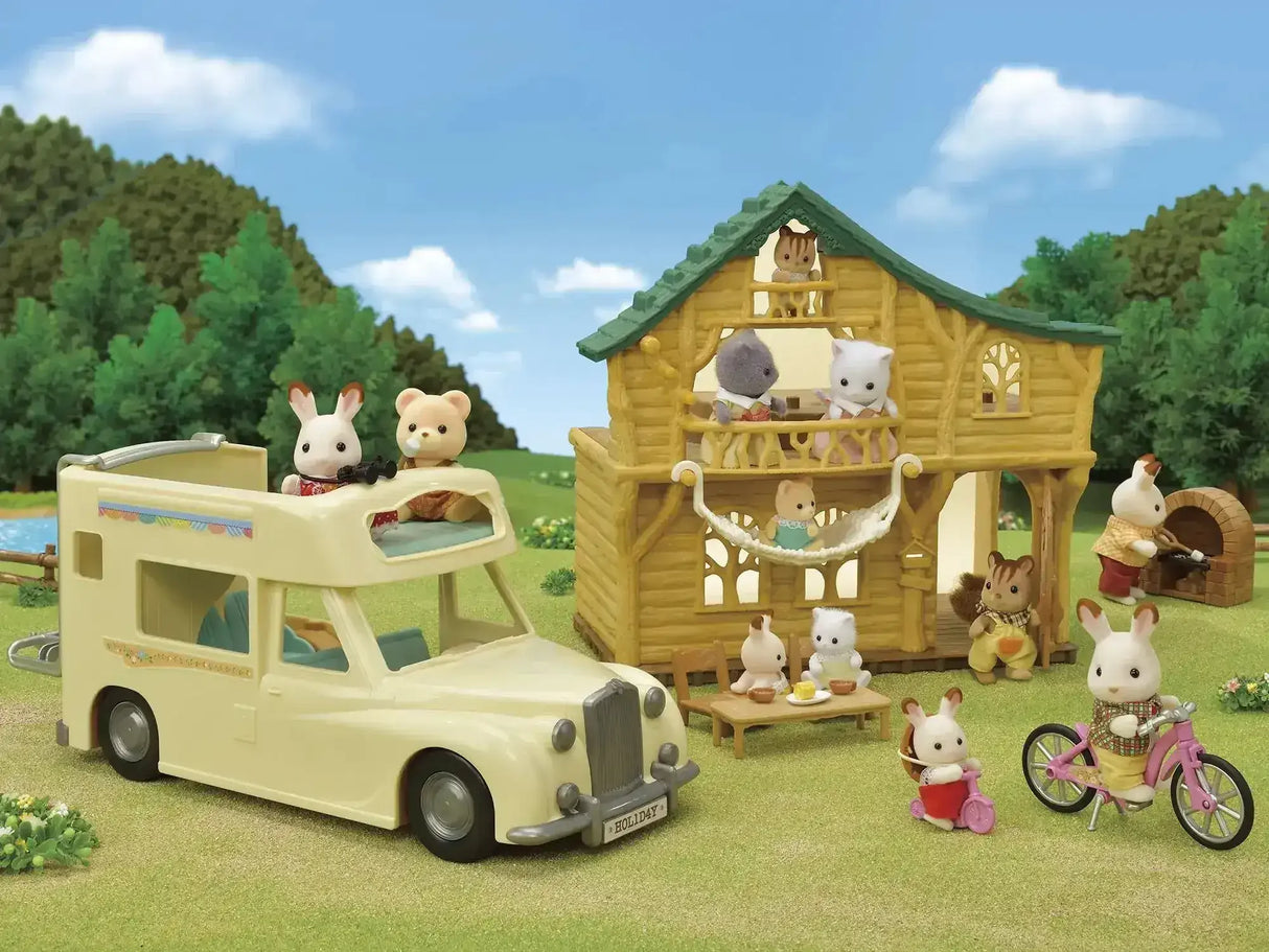 Sylvanian Families | Family Campervan