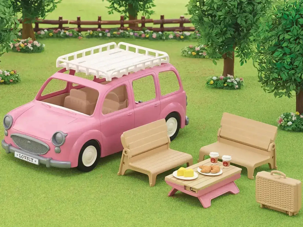 Sylvanian Families - Family Picnic Van - Toybox Tales