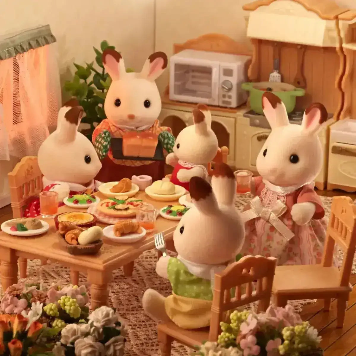 Sylvanian Families - Chocolate Rabbit Family - Toybox Tales