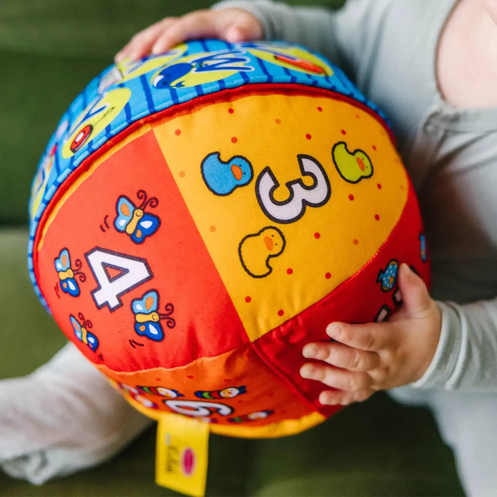 Melissa & Doug | 2 in 1 Talking Ball