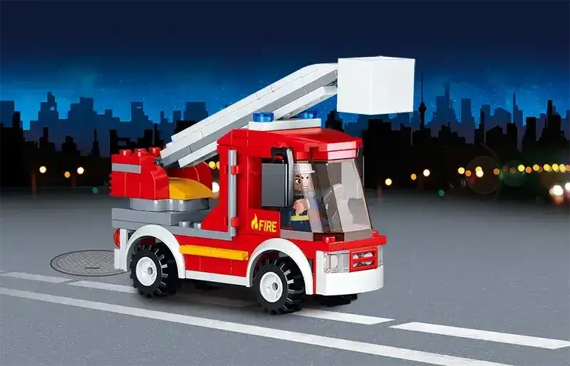 Sluban | Fire Truck 136 Pcs - Toybox Tales