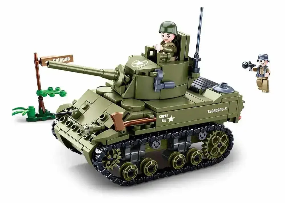 Sluban | WW2 M5 Light Tank 344 Pcs - Toybox Tales