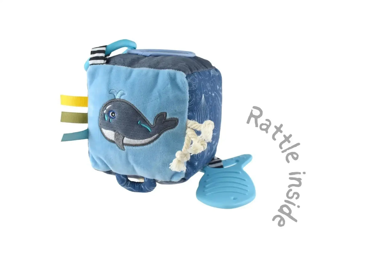 Snuggle Buddy Splashy Whale Discovery Cube