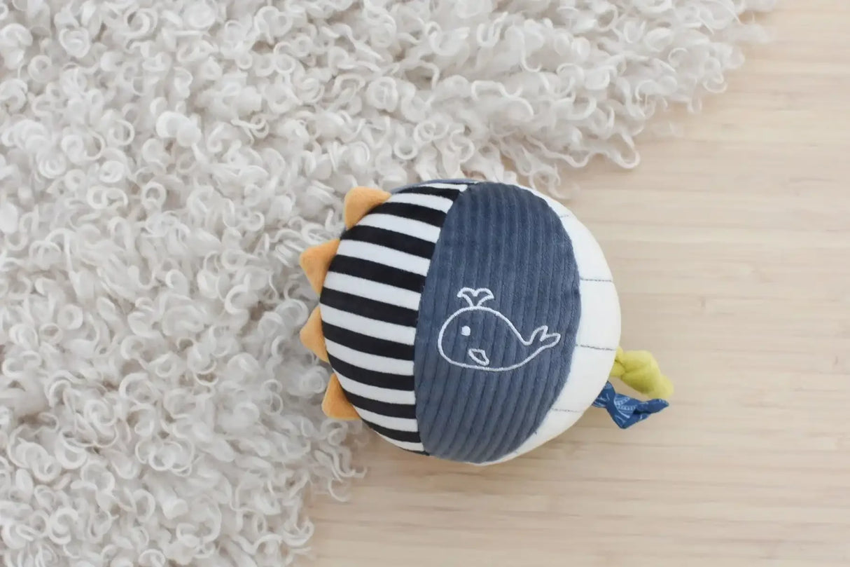 Snuggle Buddy Splashy Whale Texture Ball