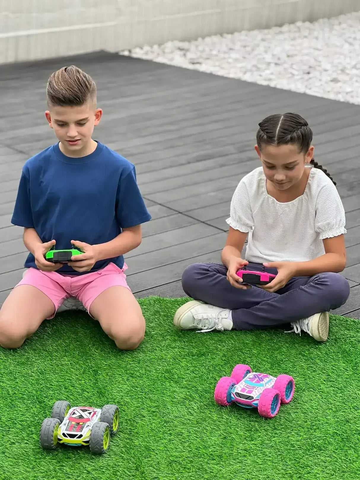 Exost | 360 Cross Flash - Toybox Tales