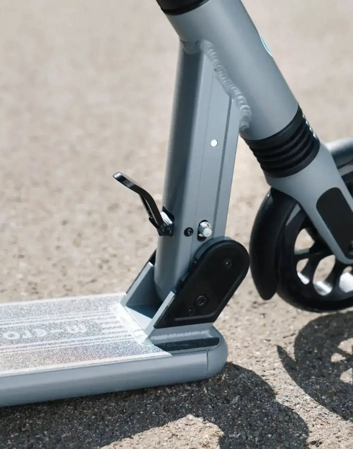 Micro | Sprite Suspension Scooter - Toybox Tales