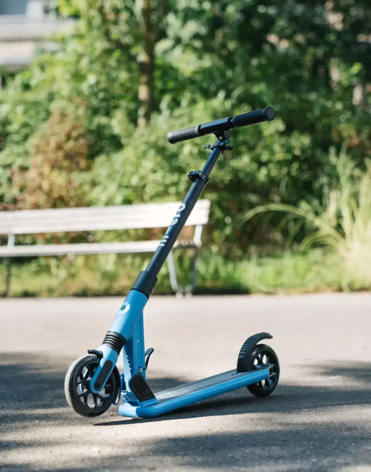 Micro | Sprite Suspension Scooter - Toybox Tales