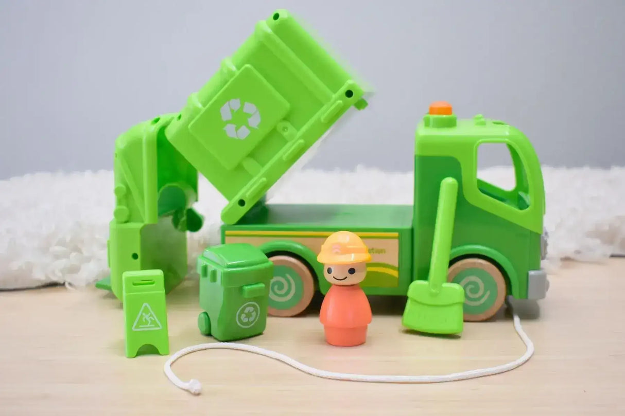 Wooden Recycling Truck with Sound and Light