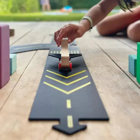 Waytoplay - Runway - Toybox Tales