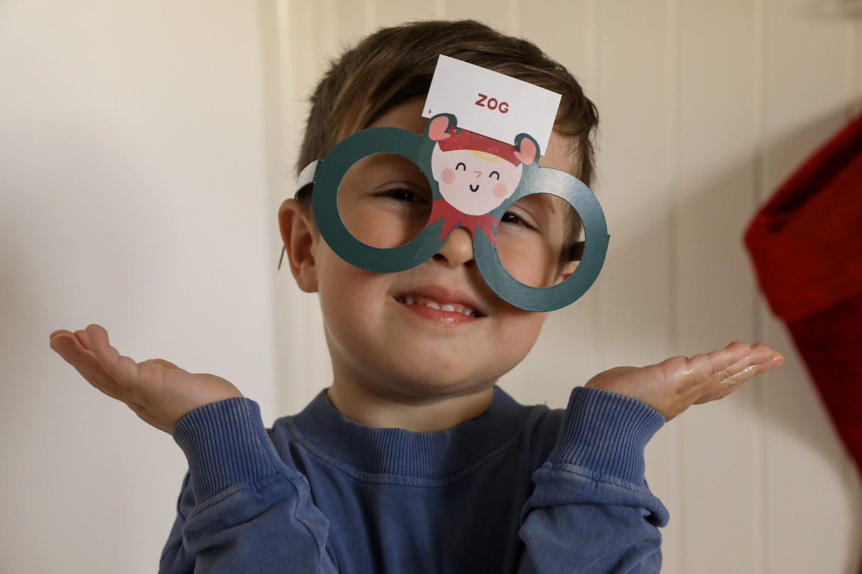 Christmas Crackers | Who Am I Elf Game | Pack of 6