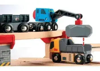 BRIO Set - Rail & Road Loading Set 32 pieces - Toybox Tales