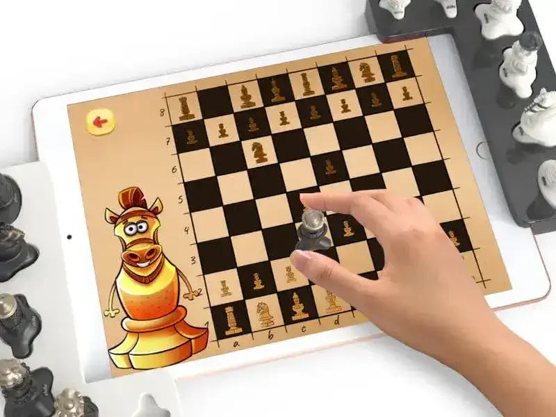 PlayShifu | Tacto Chess - Toybox Tales