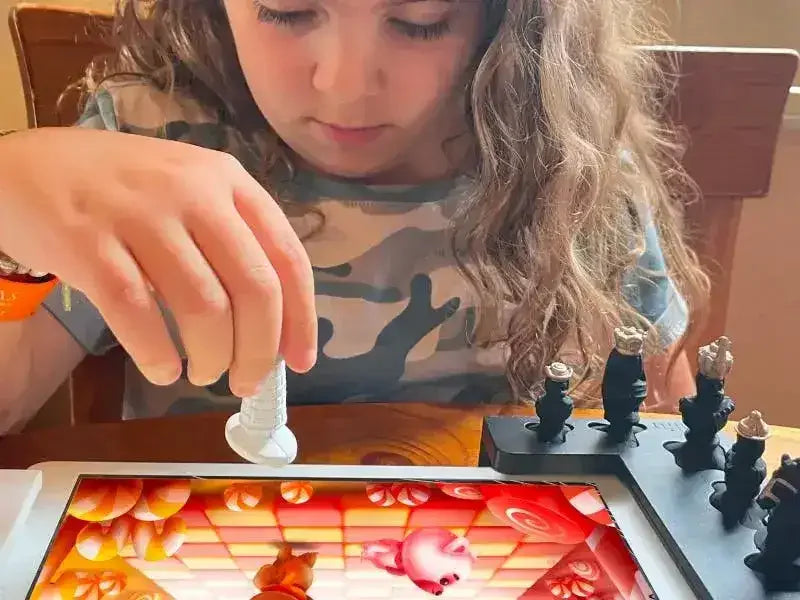 PlayShifu | Tacto Chess - Toybox Tales