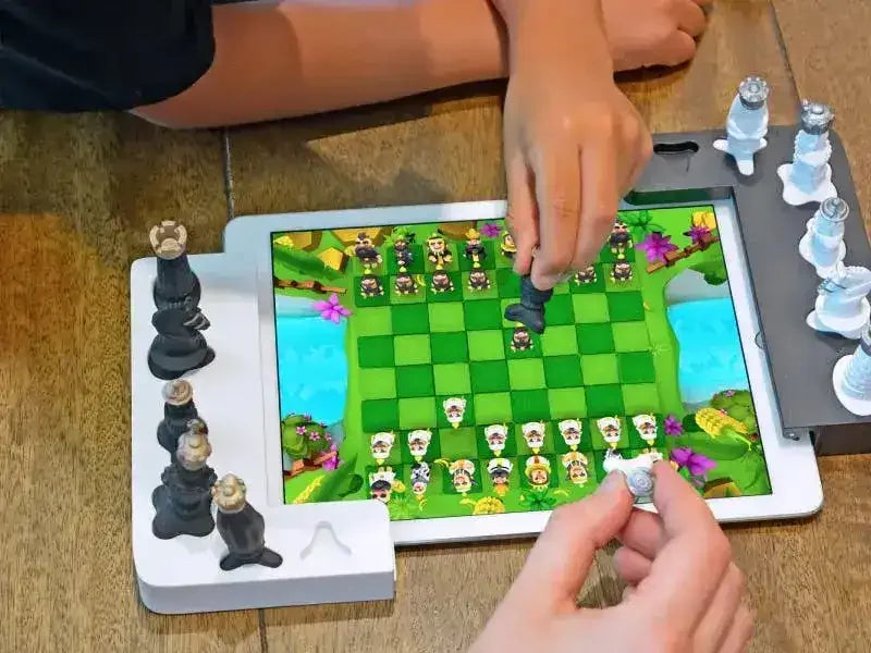 PlayShifu | Tacto Chess - Toybox Tales
