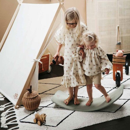 Kinderfeets | Kinderboard | Sage Wash