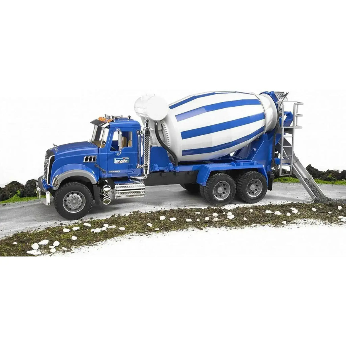 MACK Granite Cement Mixer 1:16 - Toybox Tales