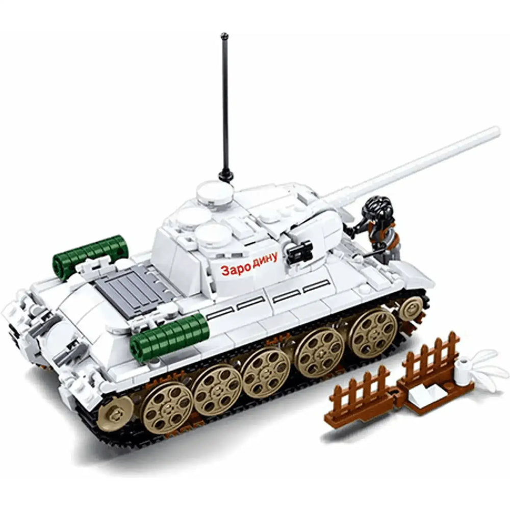 Sluban Army Battle Of Budapest - T-34/35 Medium Heavy Tank 518pcs - Toybox Tales