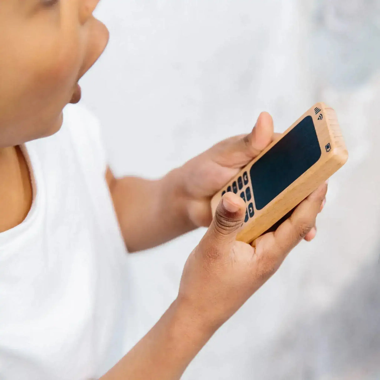 Iconic Toy - Loose Change Phone - Toybox Tales