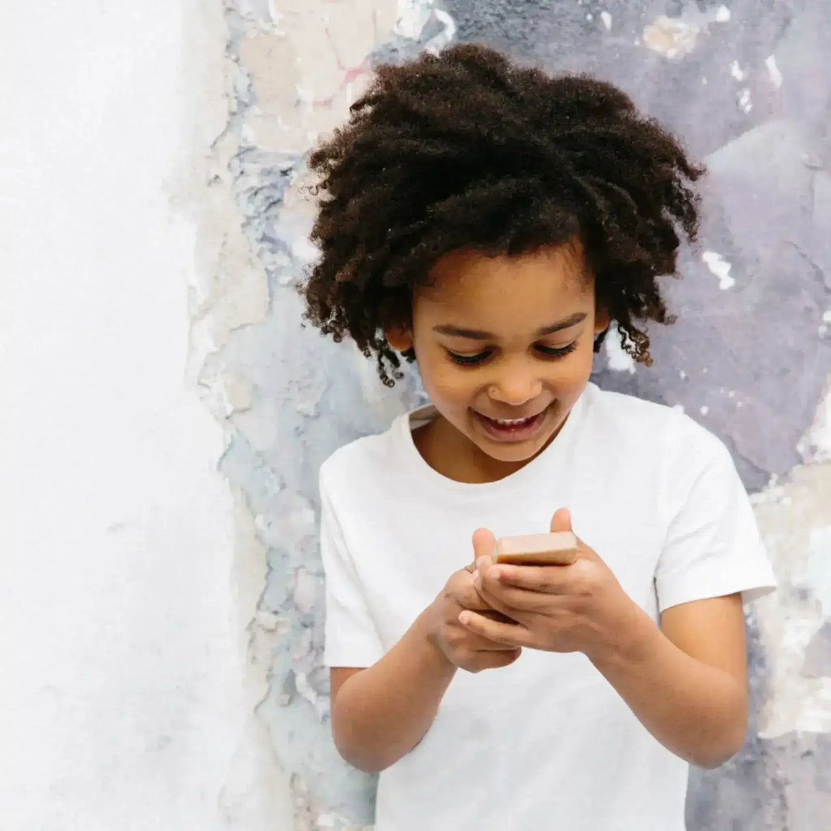 Iconic Toy - Loose Change Phone - Toybox Tales