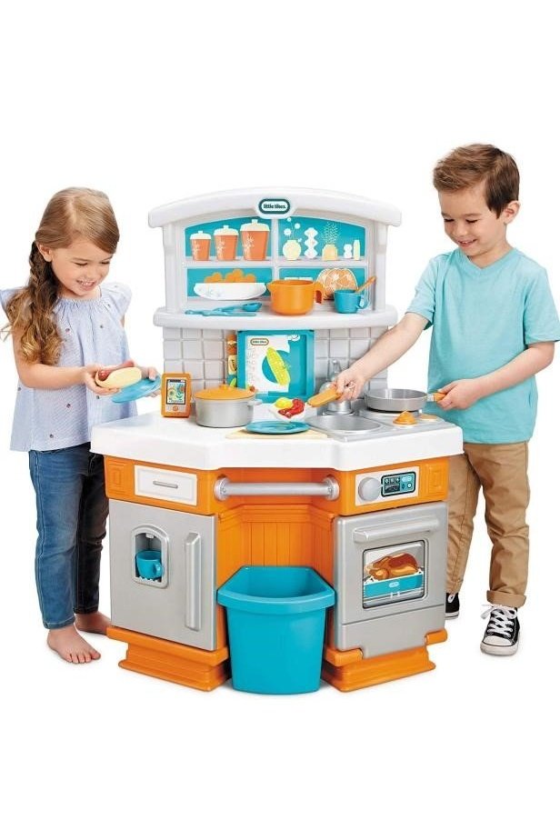 How play kitchen sets help kids learn about food - Toybox Tales