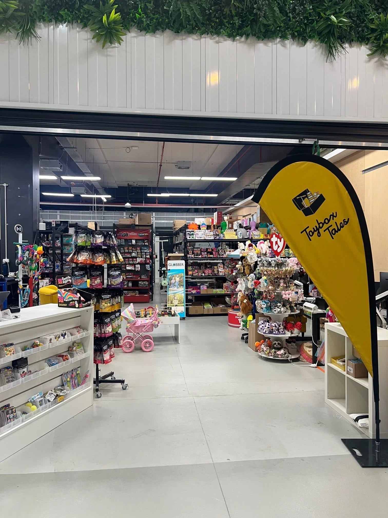 Shoppable Warehouse vs Retail Store: What’s the Difference? Not Much, Actually. - Toybox Tales