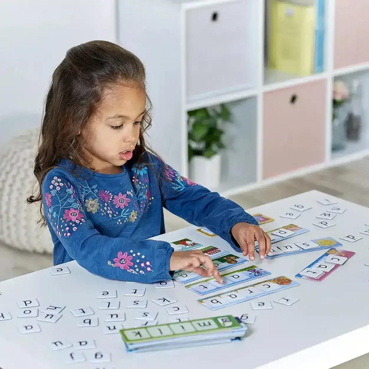 Orchard Toys | Match and Spell Game