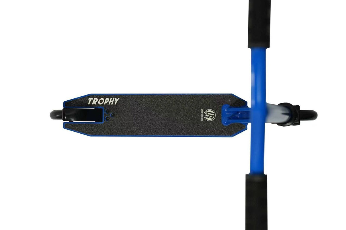 Crisp Trophy Stunt Scooter