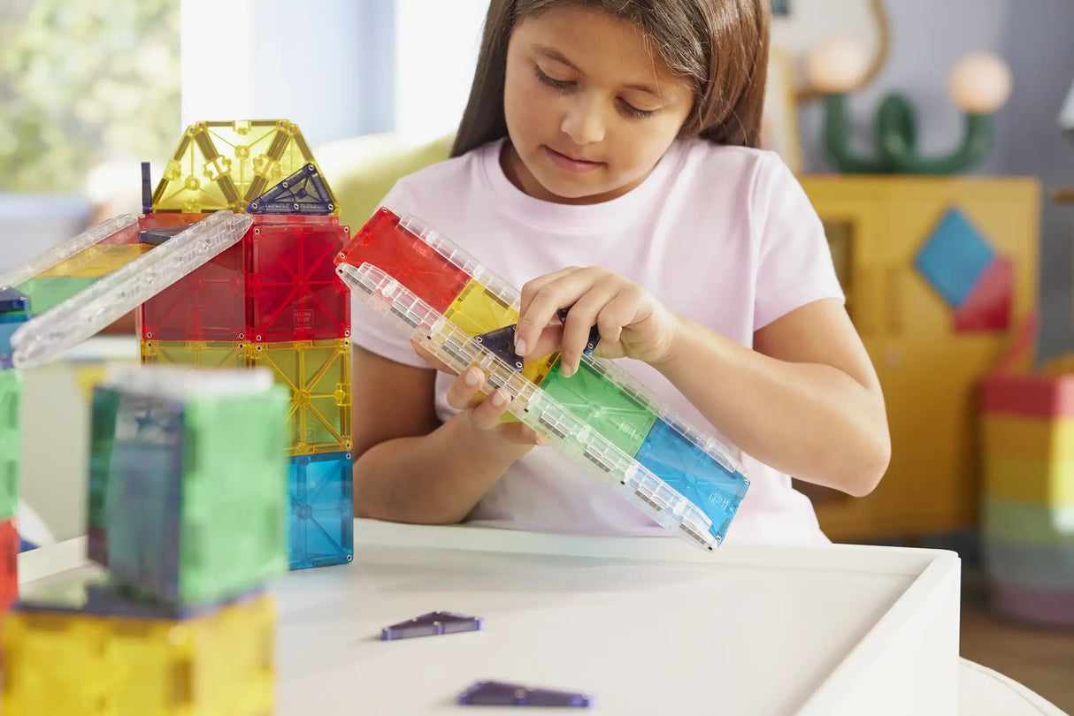 Magna-Tiles | Rail Racers Deluxe 90 Piece