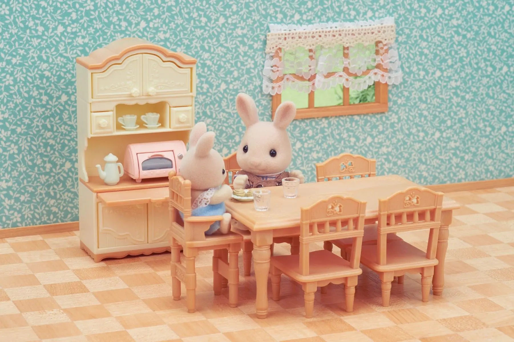 Sylvanian Families - Dining Room Set - Toybox Tales