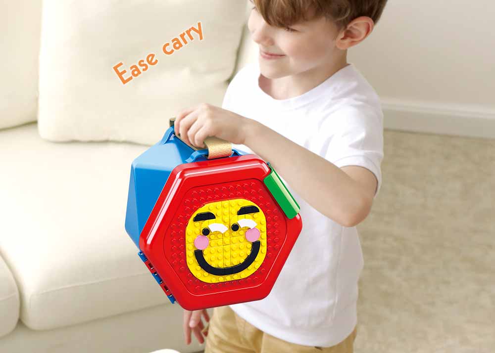 Sluban | Bricks Bucket 334 Pieces - Toybox Tales