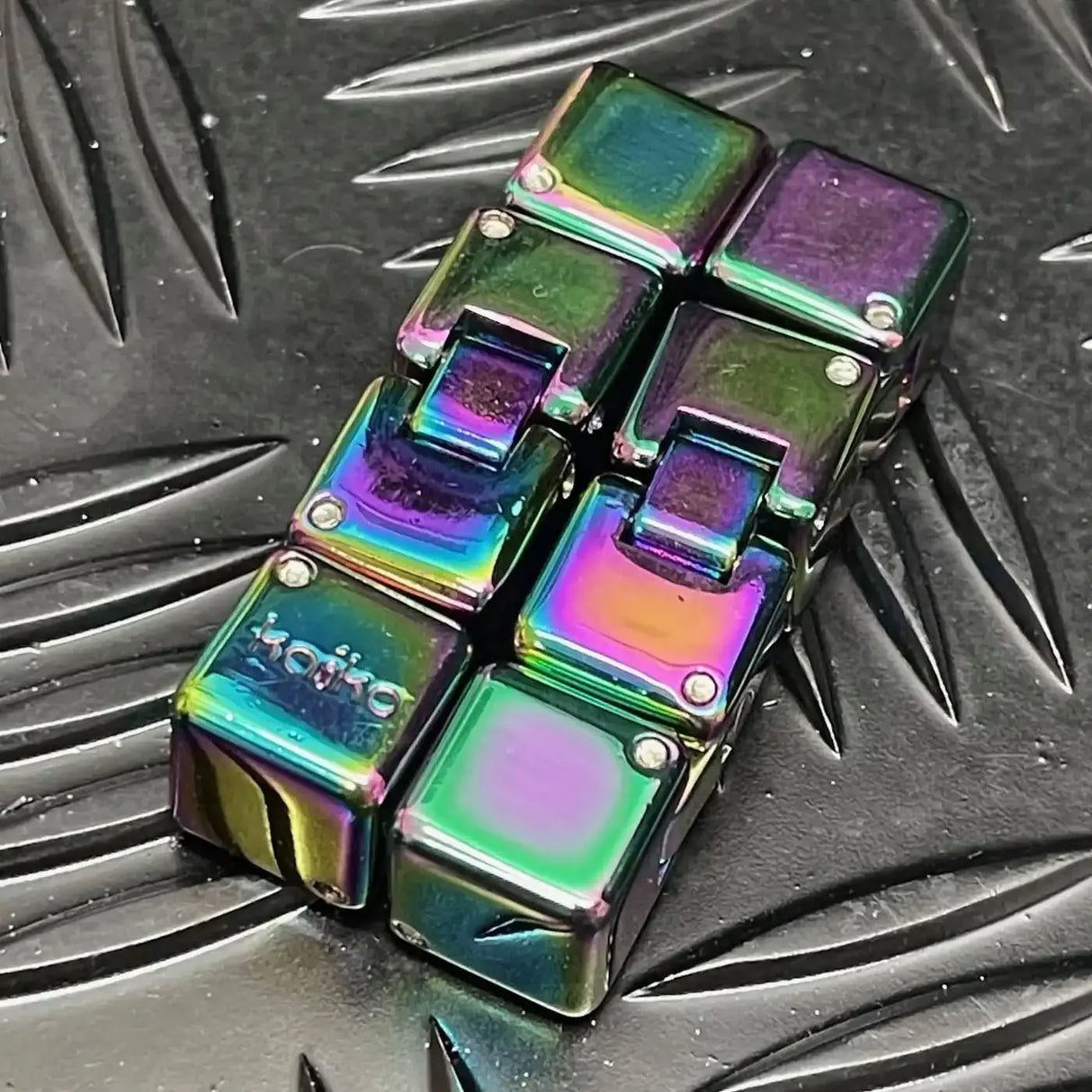 Kaiko Fidgets | Mini Oil Slick Infinity Cube in Window Tin 151 gams