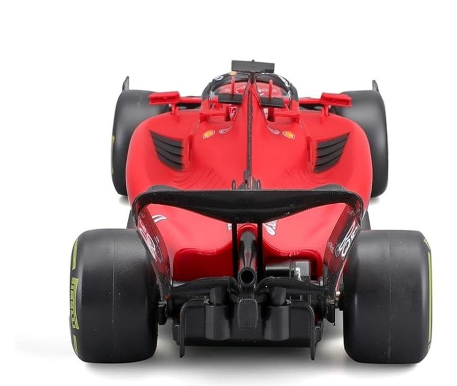 Maisto TECH | Premium RC 1:24 2023 F-1 Ferrari SF-23 #16 Leclerc 2.4
GhZ & Recharge USB