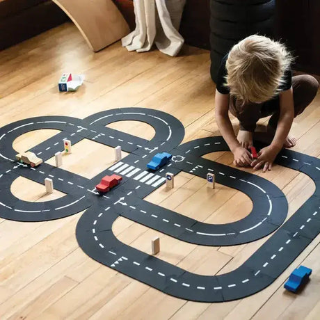 Waytoplay - Road Blocks Set Traffic Signs - Toybox Tales