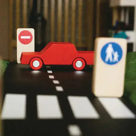 Waytoplay - Road Blocks Set Traffic Signs - Toybox Tales