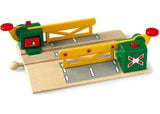 BRIO Tracks - Magnetic Action Crossing - Toybox Tales