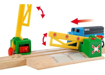 BRIO Tracks - Magnetic Action Crossing - Toybox Tales