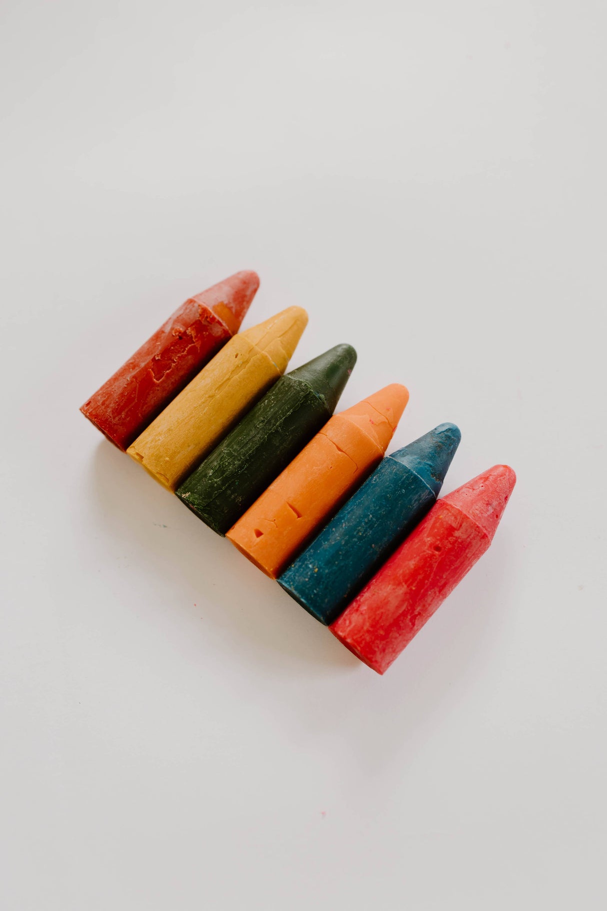 Nourish By Nature - Bath Crayons | Beeswax Crayons for Creative Kids