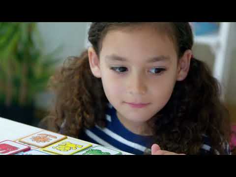Orchard Toys | Red Dog Blue Dog Game