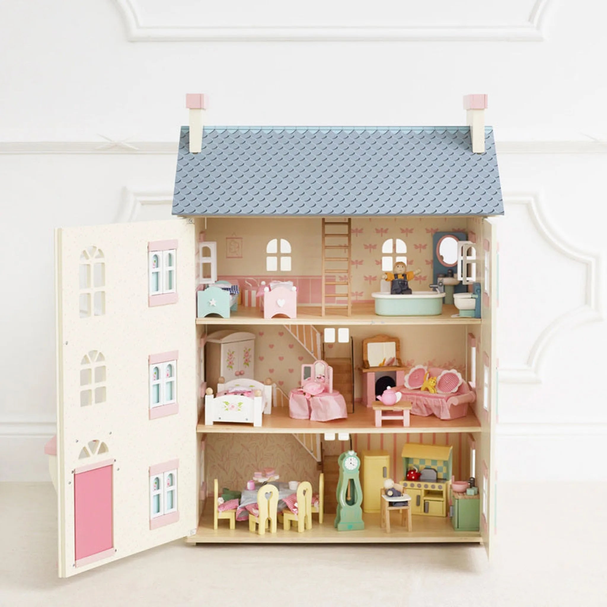 Daisylane Cherry Tree Hall Doll House - Toybox Tales