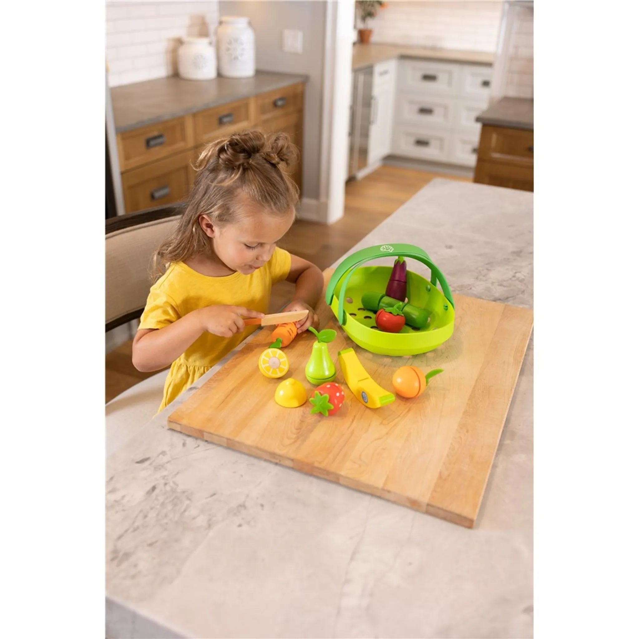 Pretendables - Fruit and Veggie Basket Set - Toybox Tales