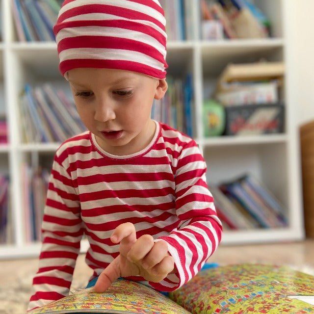 Where's Wally Shirt and Beanie - Toybox Tales