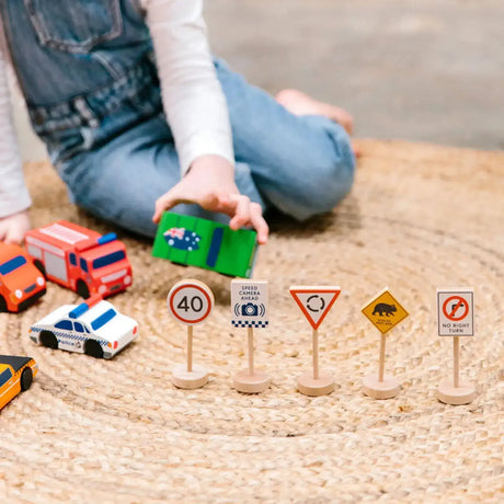 Iconic Toy - Loose Change Road Signs - Toybox Tales