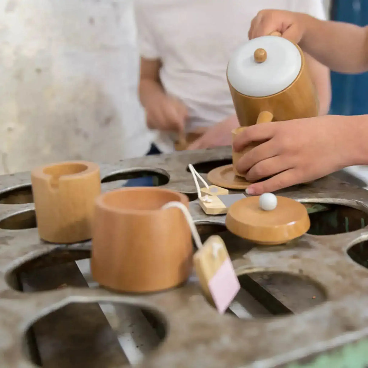 Iconic Toy - Teaset - Toybox Tales